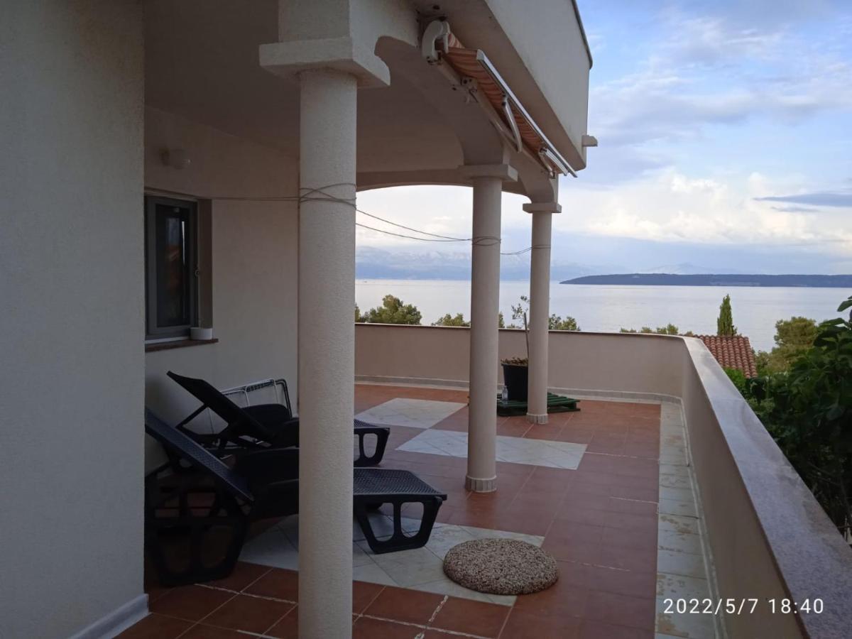 Apartment Ana Stomorska Εξωτερικό φωτογραφία